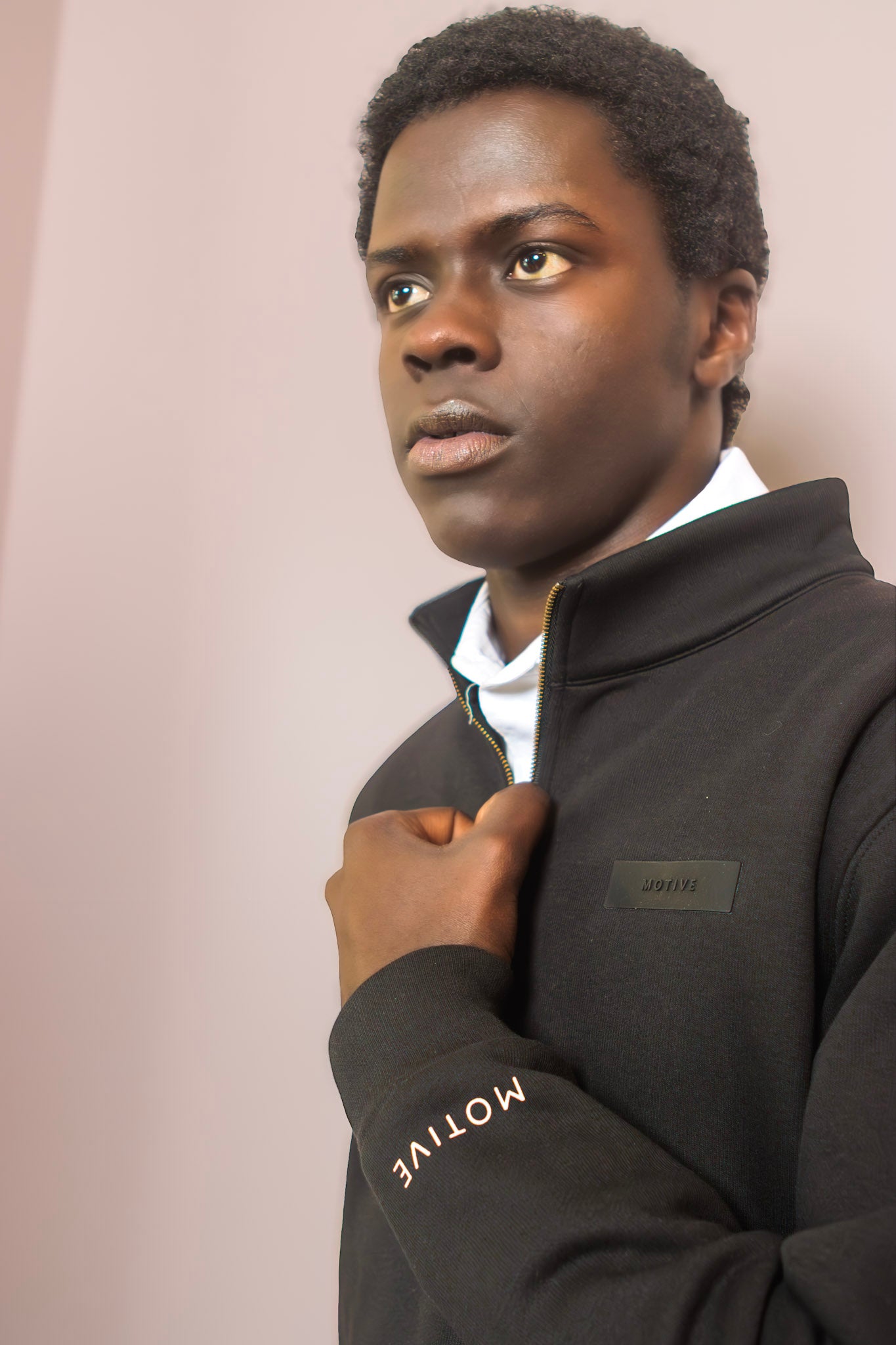 Motive Quarter Zip