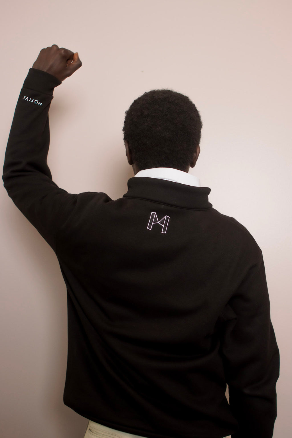Motive Quarter Zip