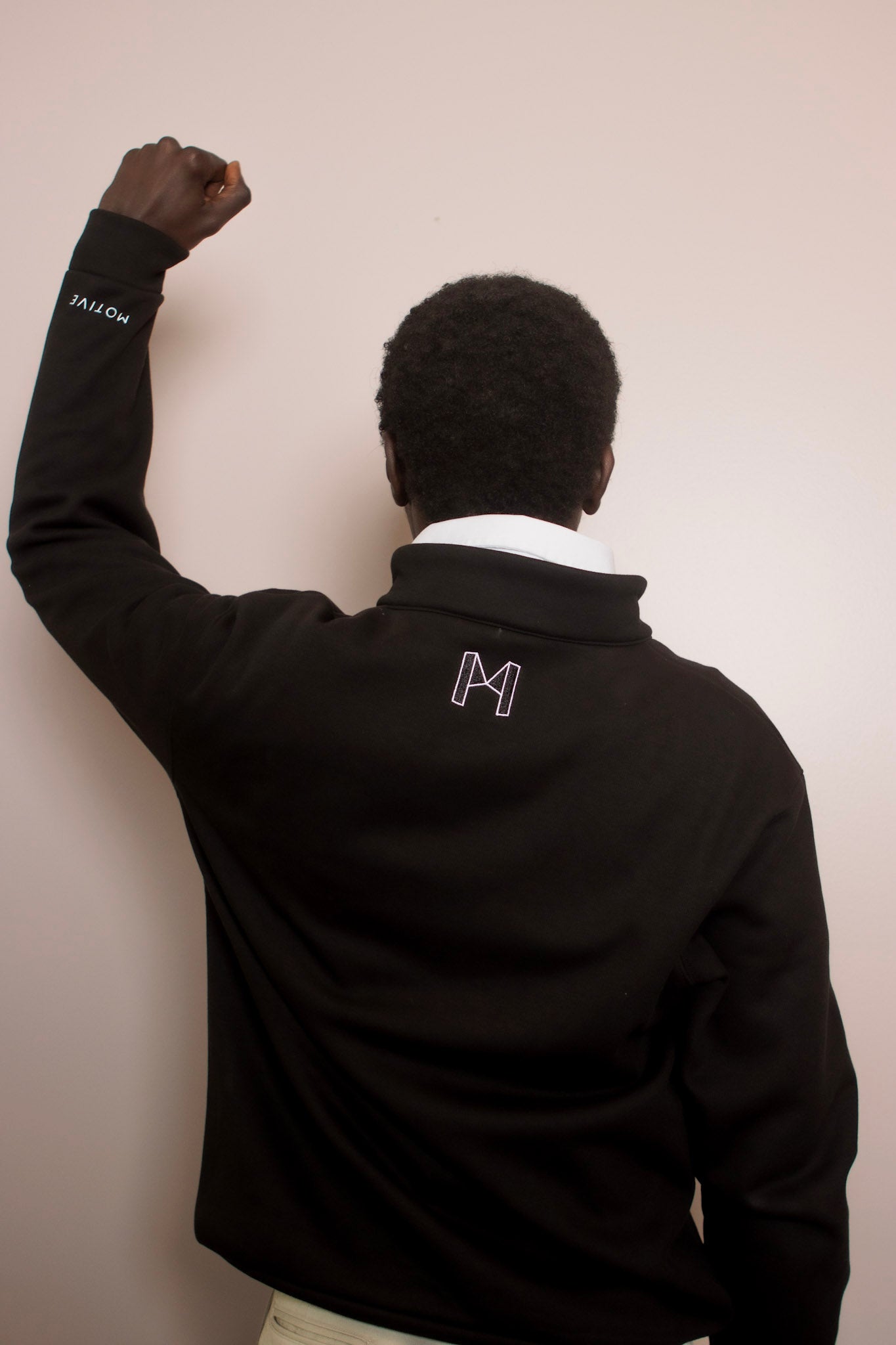 Motive Quarter Zip