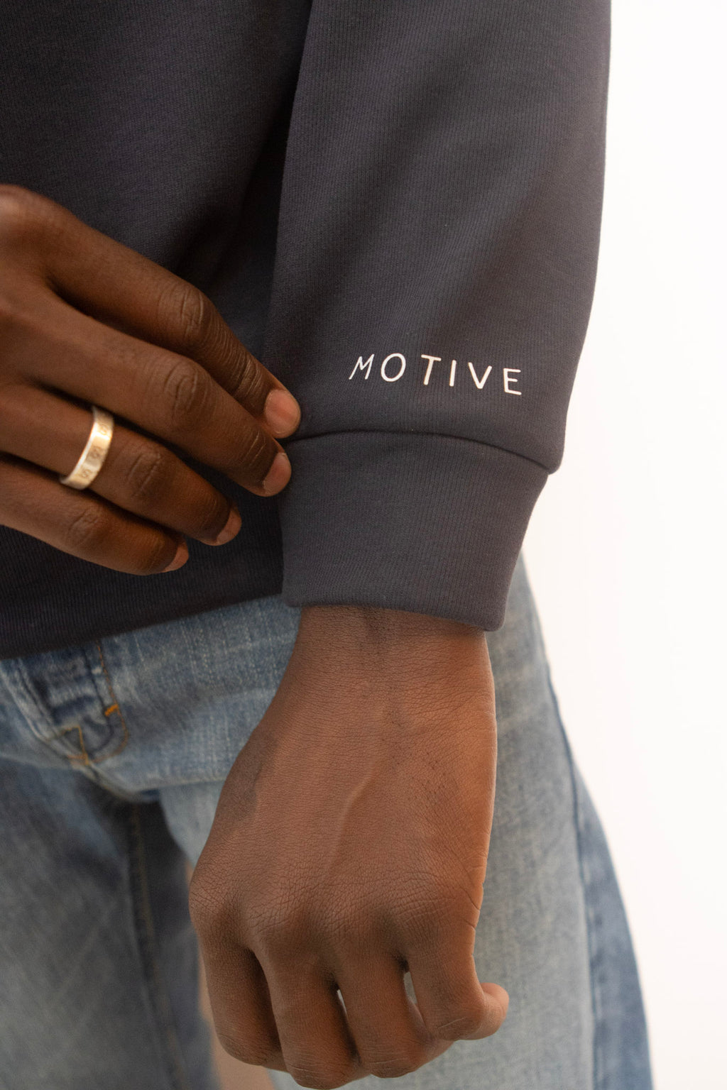 Motive Quarter Zip